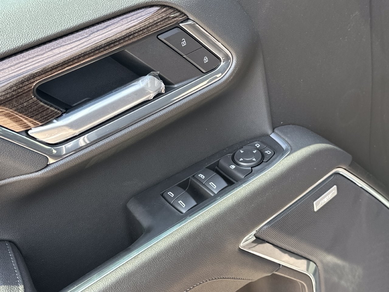 2026 Chevrolet Silverado 1500 RST - Photo 19
