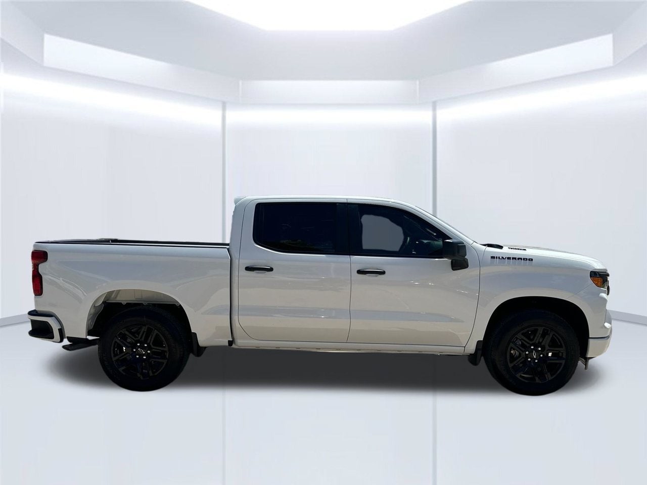 2026 Chevrolet Silverado 1500 Custom - Photo 7