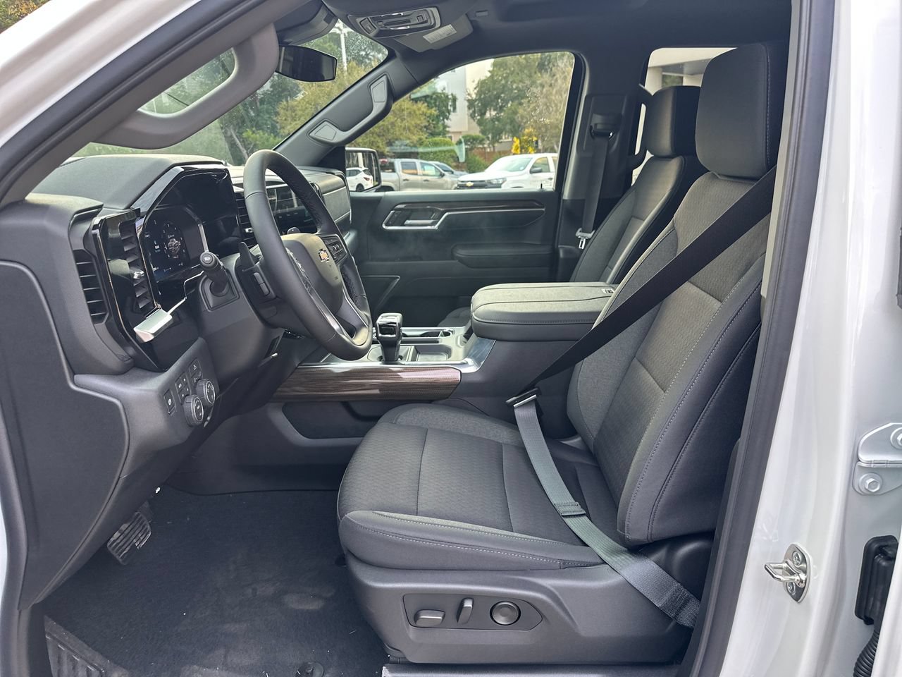 2026 Chevrolet Silverado 1500 LT, photo 17