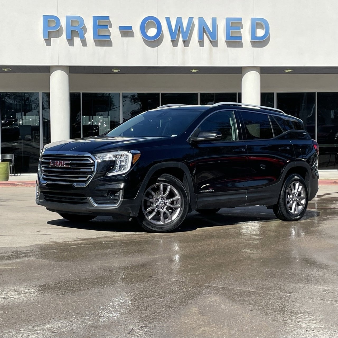 2023 GMC Terrain SLT