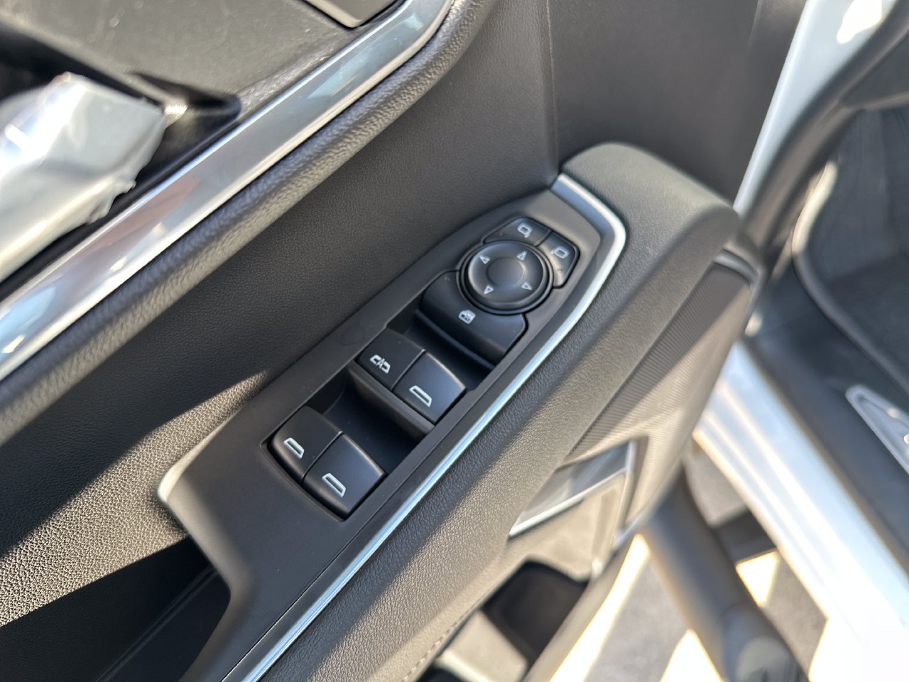 2026 Chevrolet Silverado 1500 RST - Photo 12