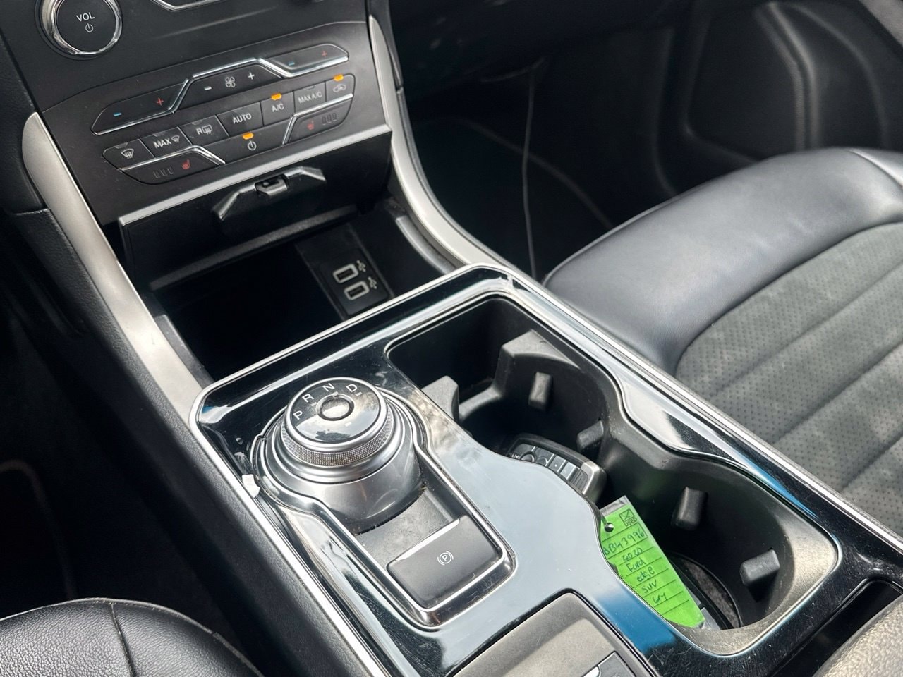 2020 Ford Edge ST Line - Photo 22
