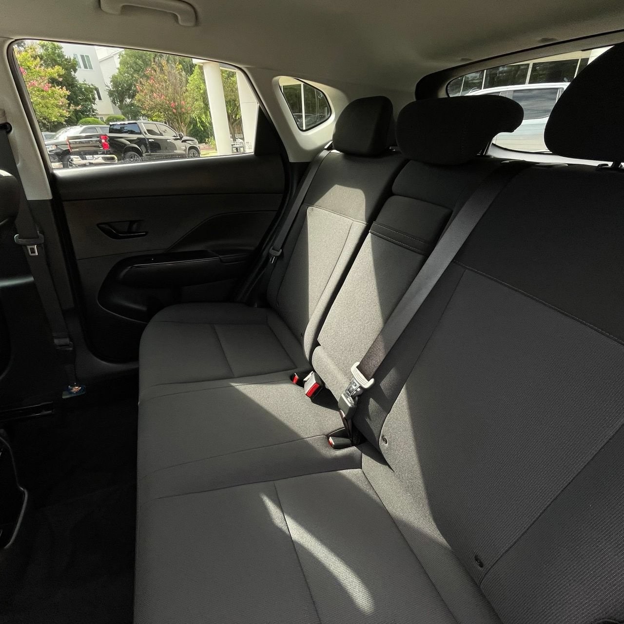 2025 Hyundai Kona SEL - Photo 23