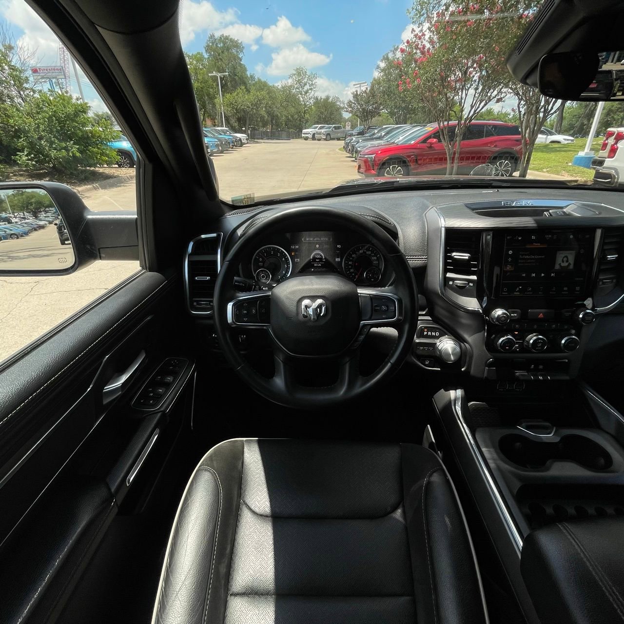 2024 RAM Ram 1500 Pickup Laramie - Photo 12