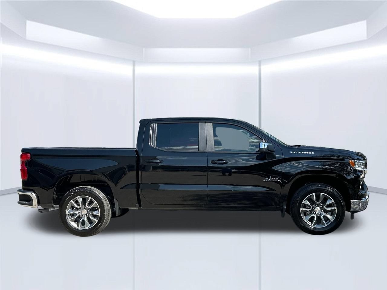 2026 Chevrolet Silverado 1500 LT - Photo 7