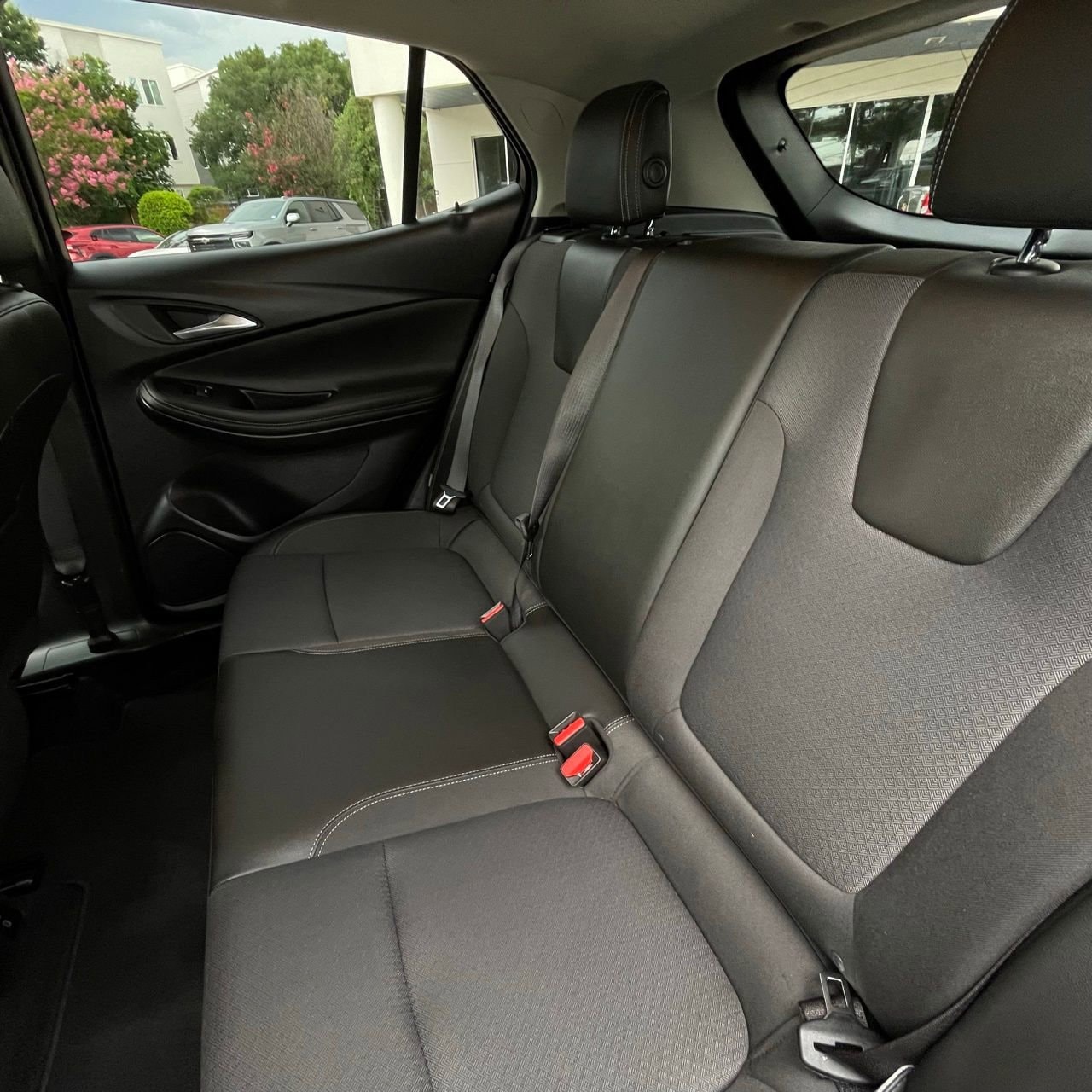 2025 Buick Encore GX Preferred - Photo 23