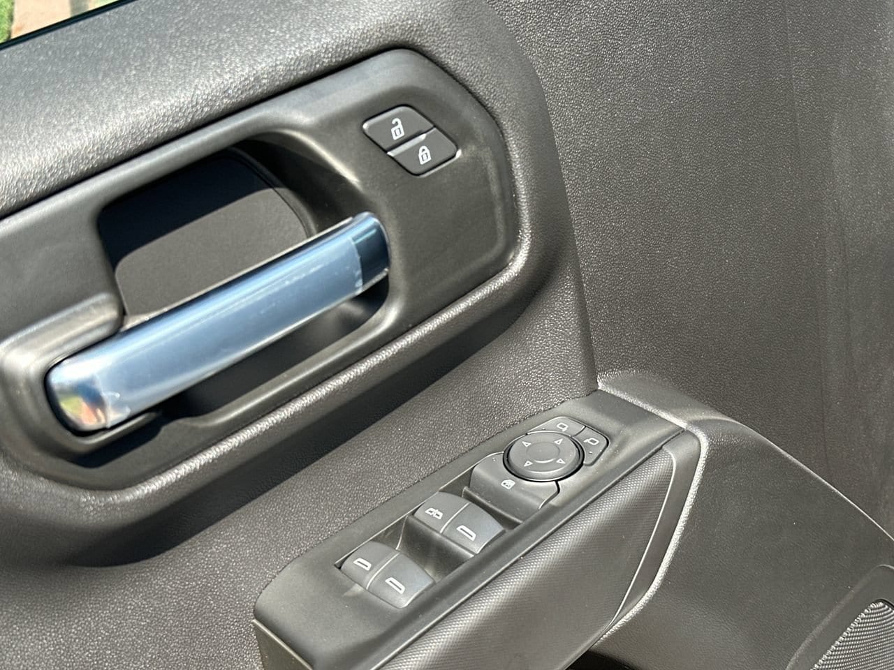 2026 Chevrolet Silverado 1500 Custom Trail Boss - Photo 11