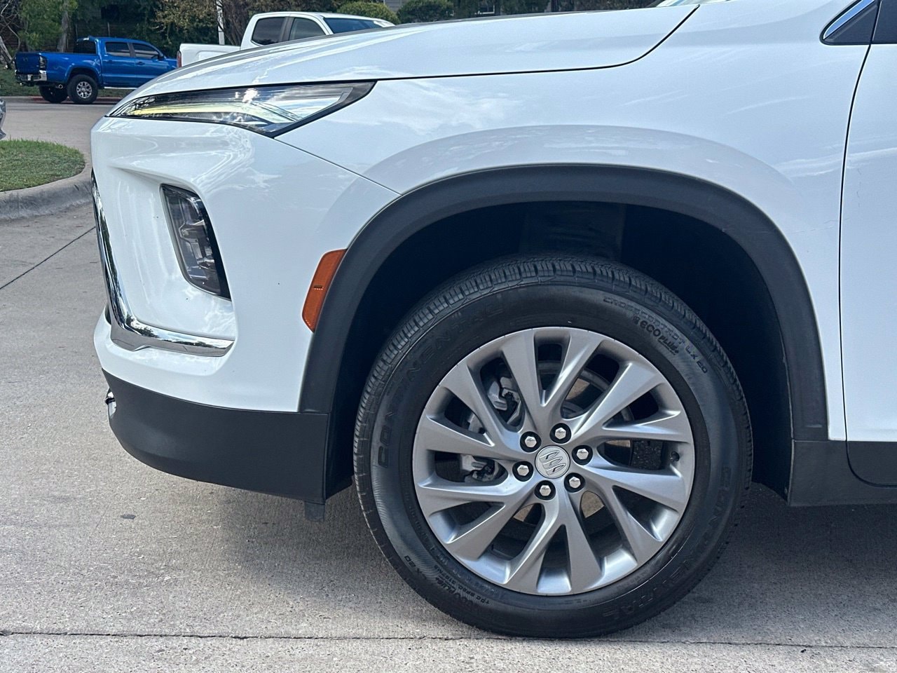 2025 Buick Enclave Preferred - Photo 25