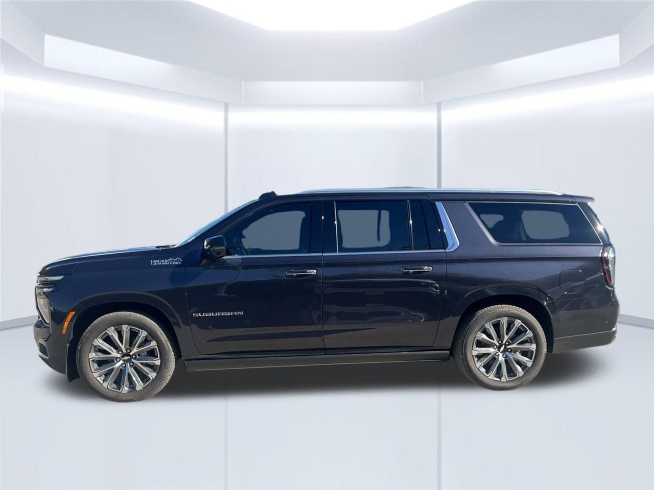 2026 Chevrolet Suburban High Country SUV, photo 2