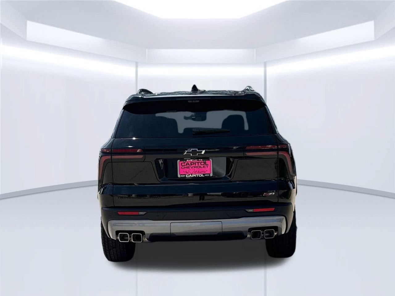 2027 Chevrolet Traverse Z71 SUV, photo 5