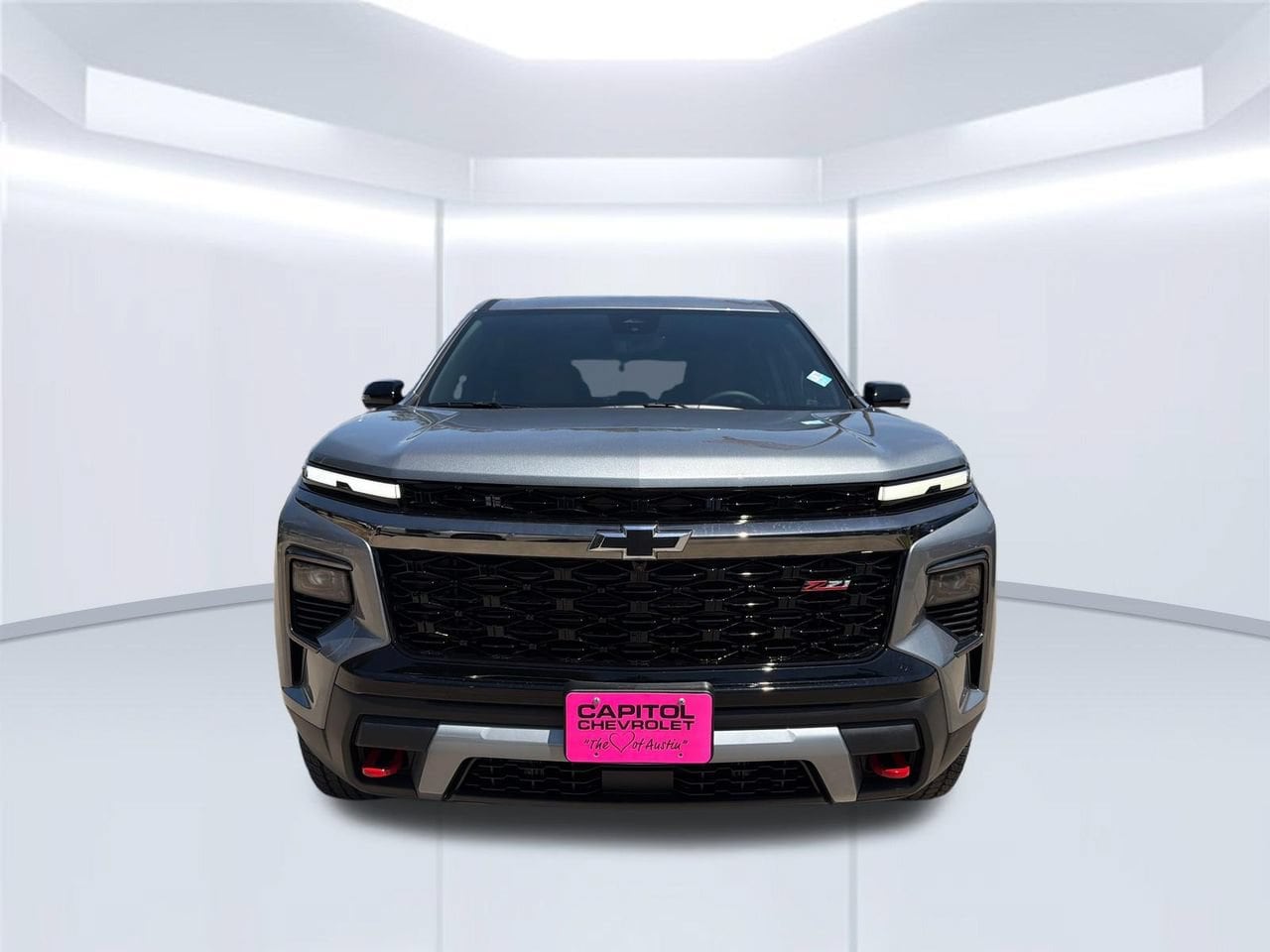 2027 Chevrolet Traverse Z71 SUV, photo 8