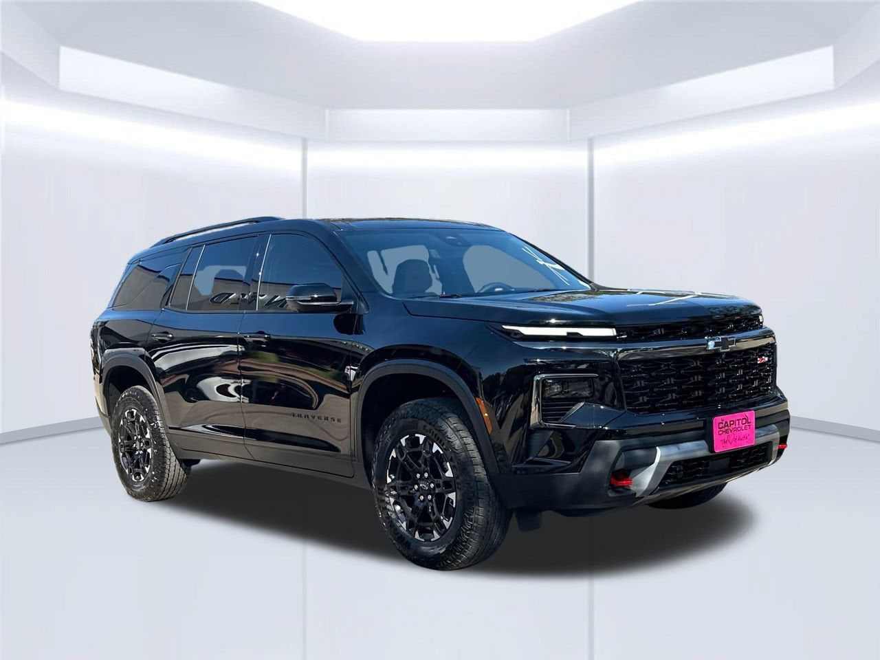 2027 Chevrolet Traverse Z71 - Photo 7
