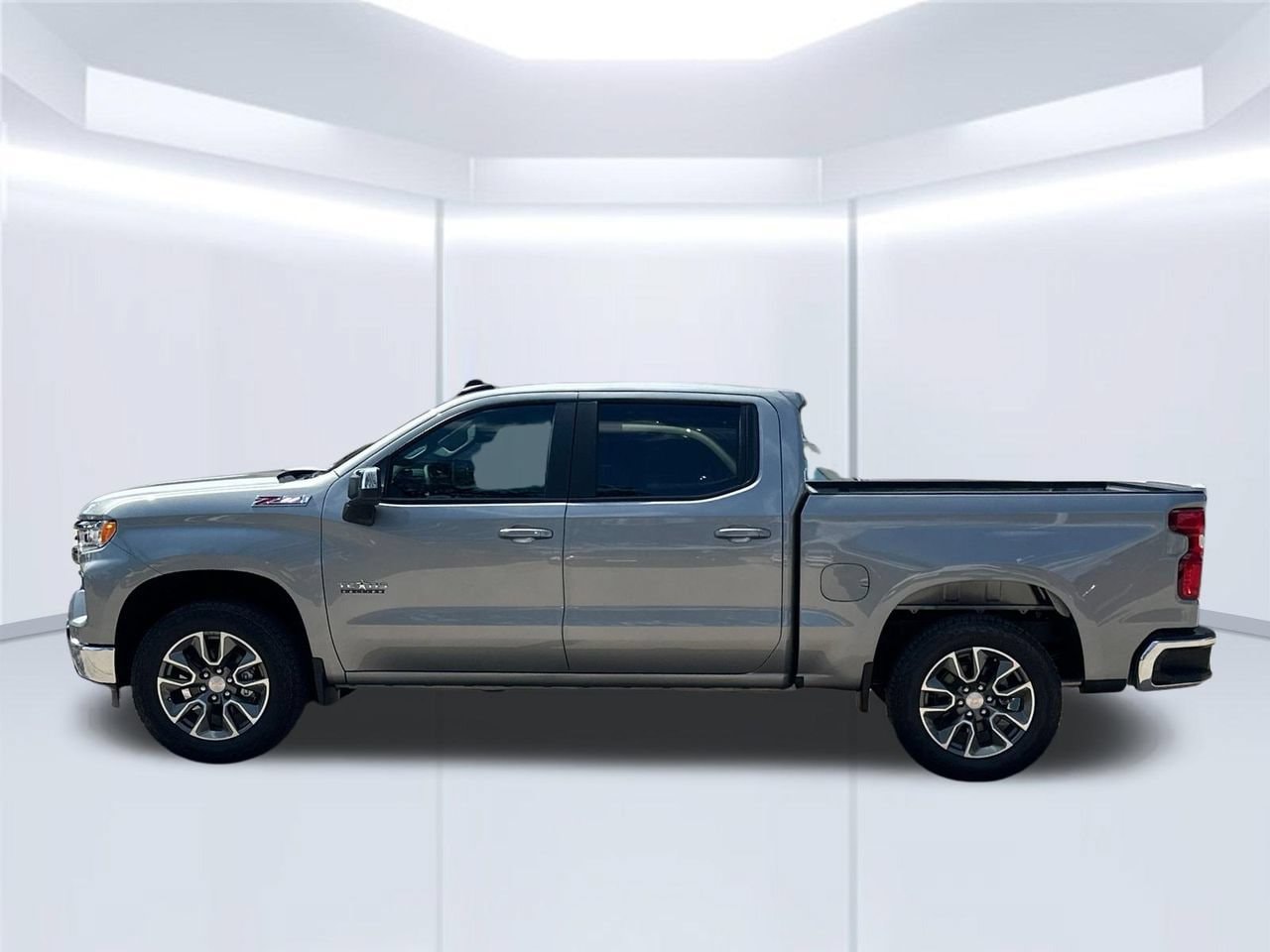 2026 Chevrolet Silverado 1500 LT - Photo 2
