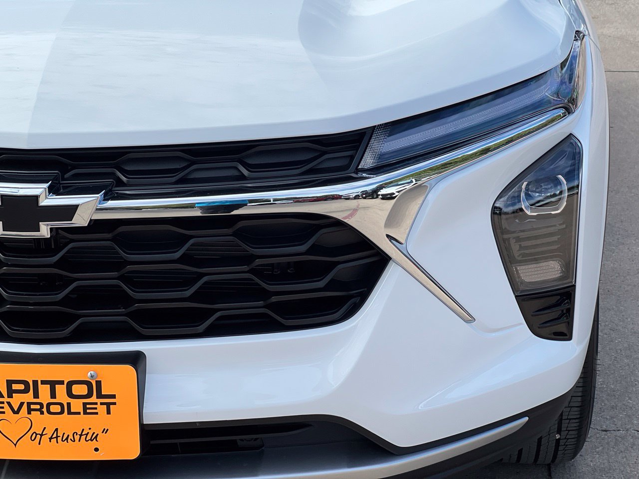 2026 Chevrolet Trax LT - Photo 9