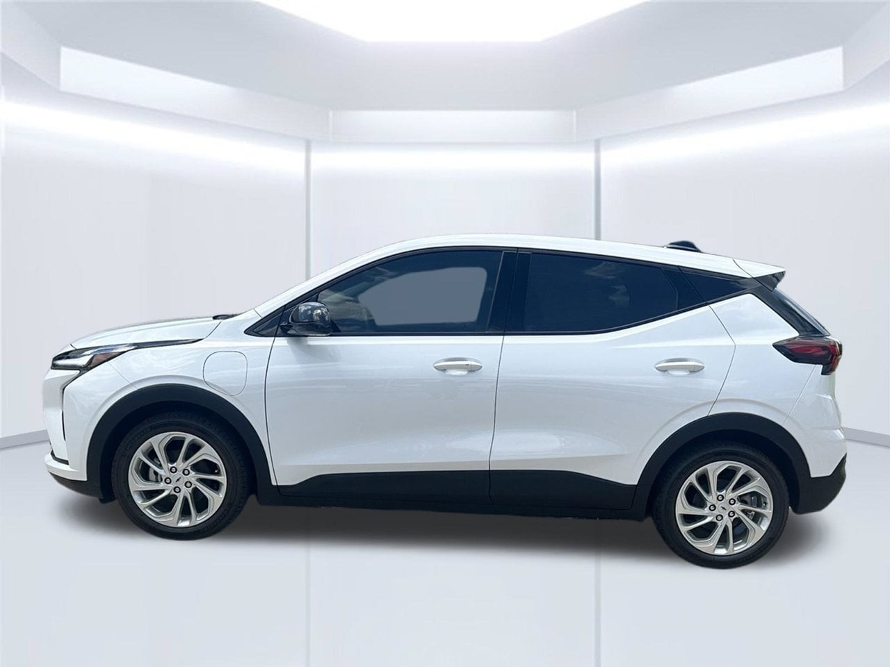 2027 Chevrolet Bolt LT SUV, photo 4