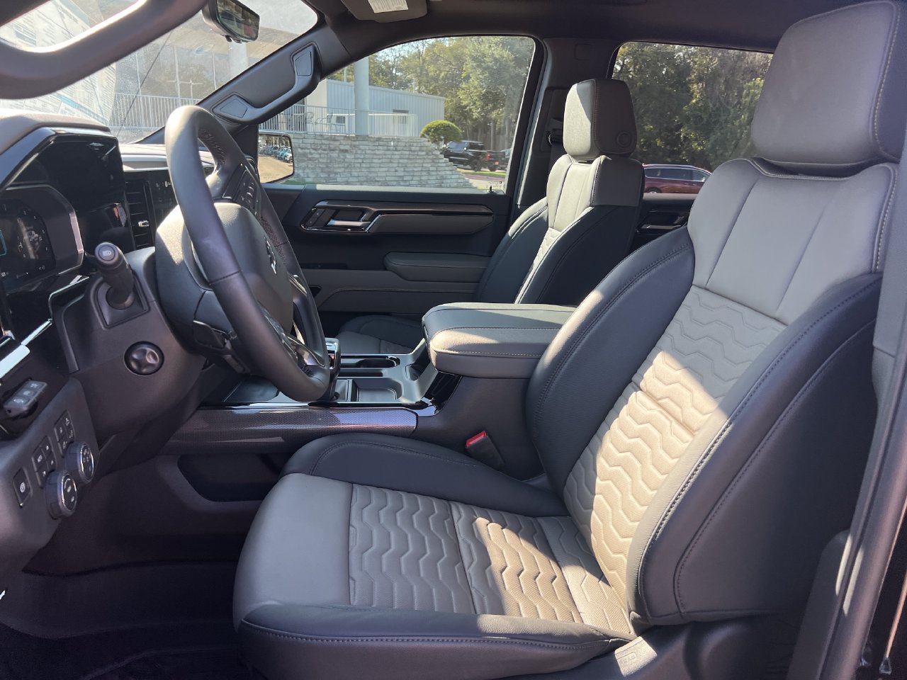 2026 Chevrolet Silverado 1500 ZR2 Truck, photo 11