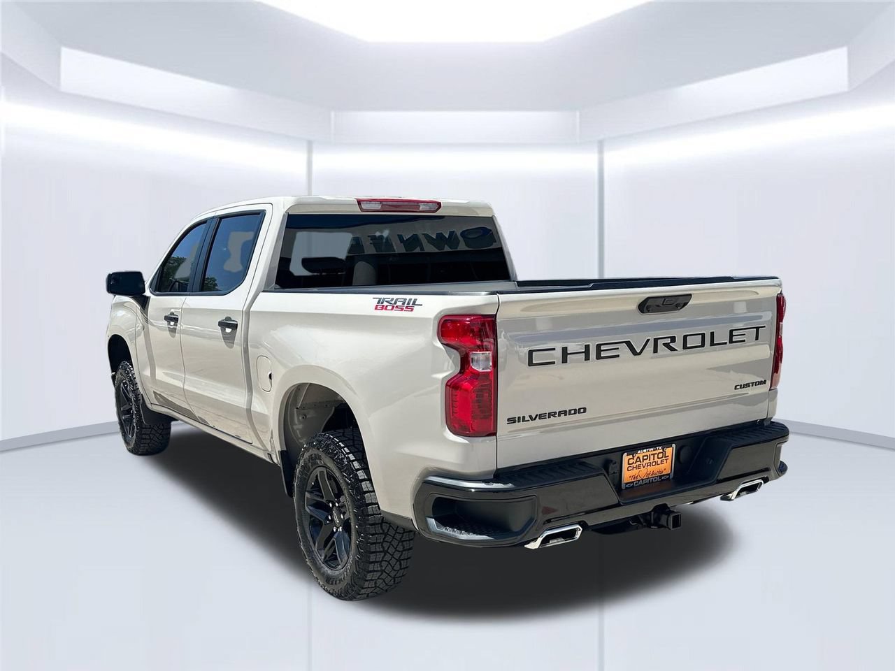 2026 Chevrolet Silverado 1500 Custom Trail Boss, photo 3