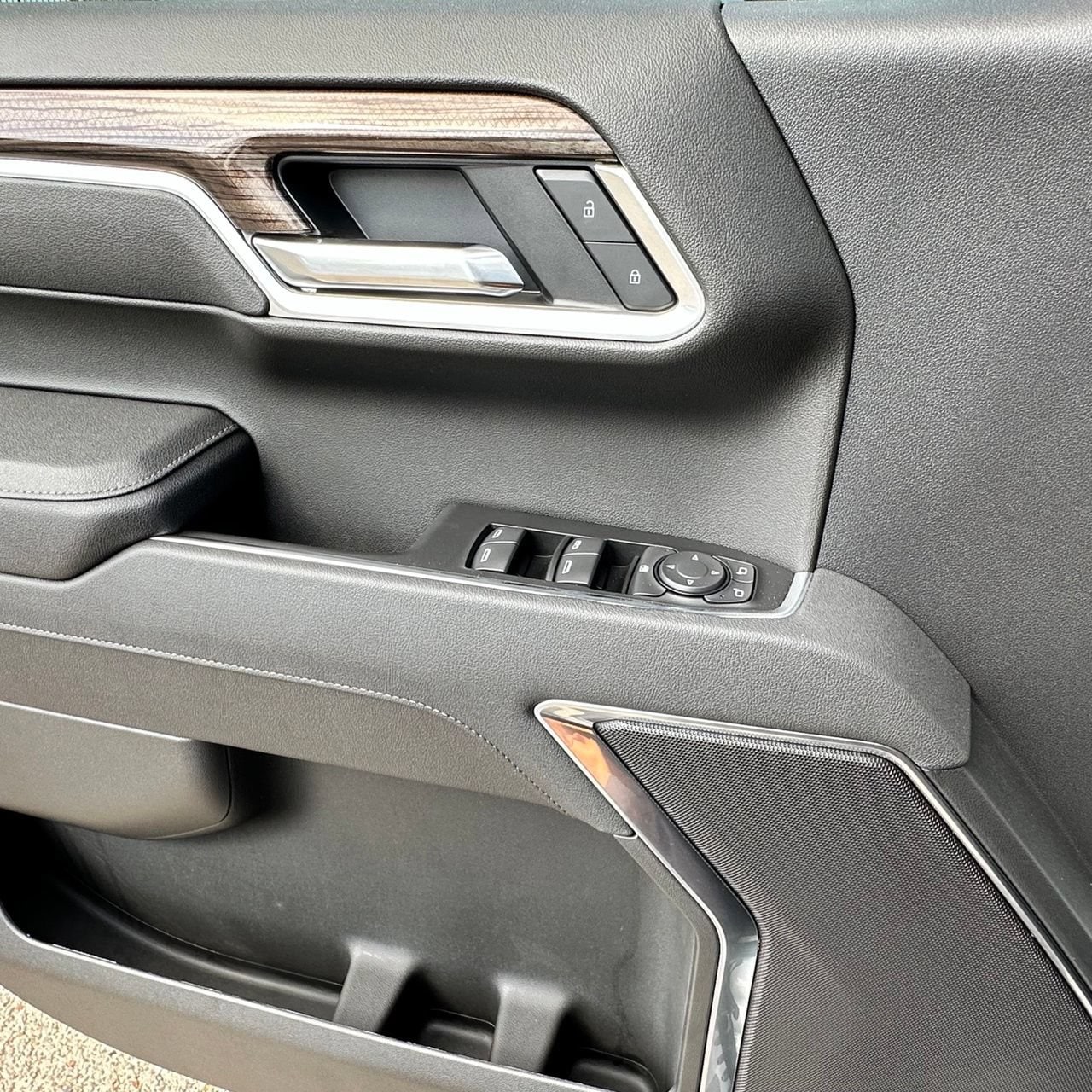 2026 Chevrolet Silverado 1500 LT - Photo 24