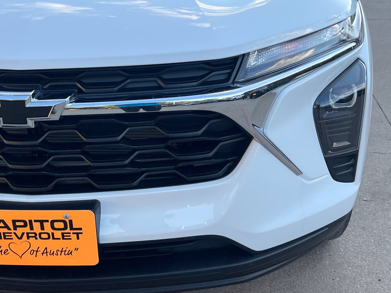 2026 Chevrolet Trax LS - Photo 9