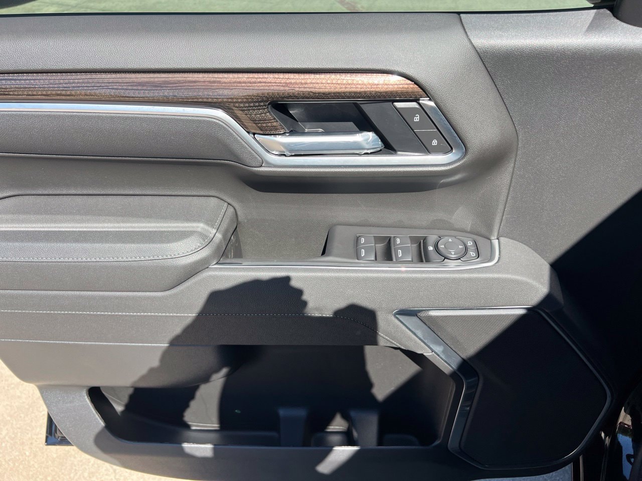 2026 Chevrolet Silverado 1500 LT Truck, photo 12