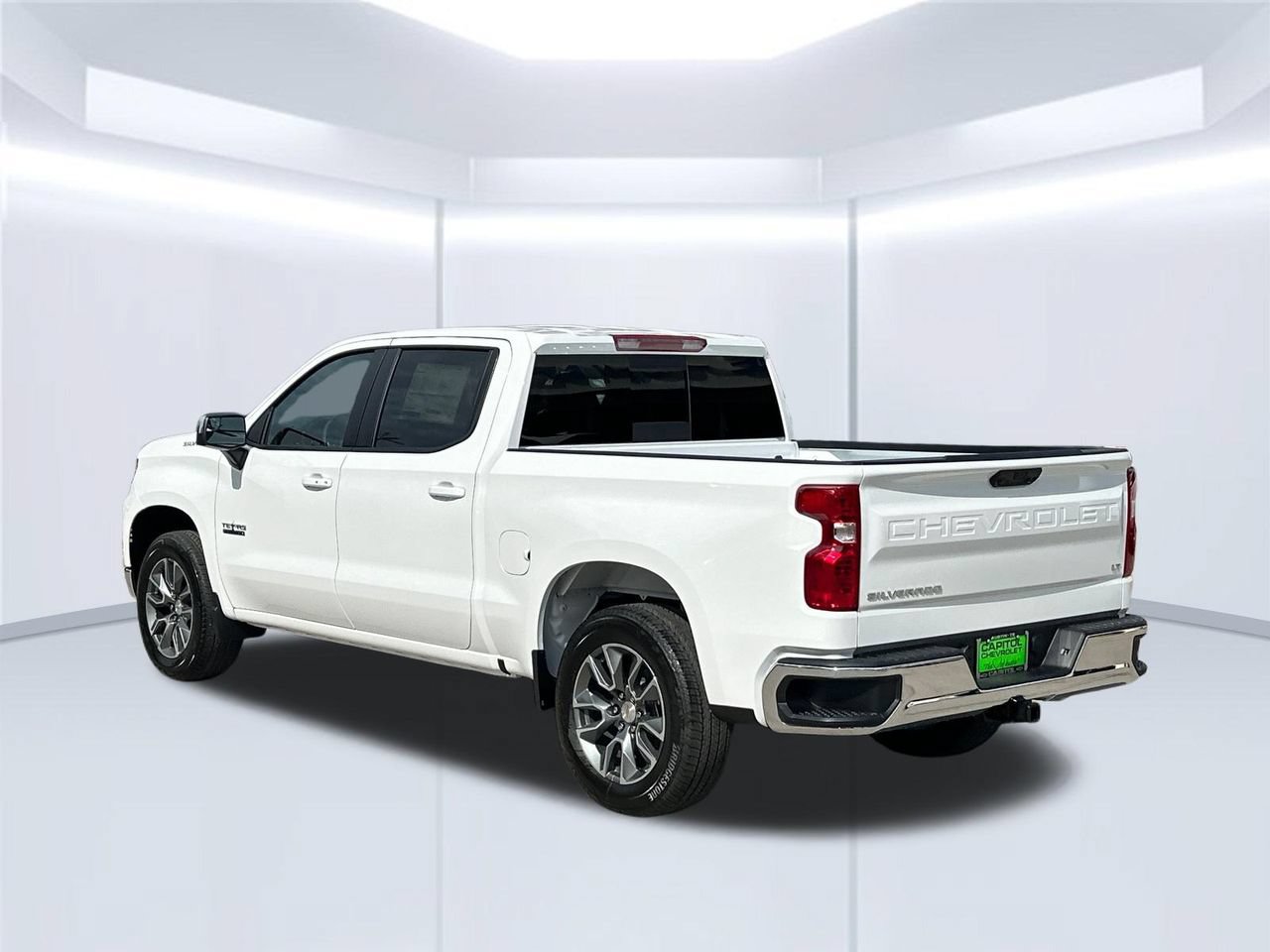 2026 Chevrolet Silverado 1500 LT, photo 3