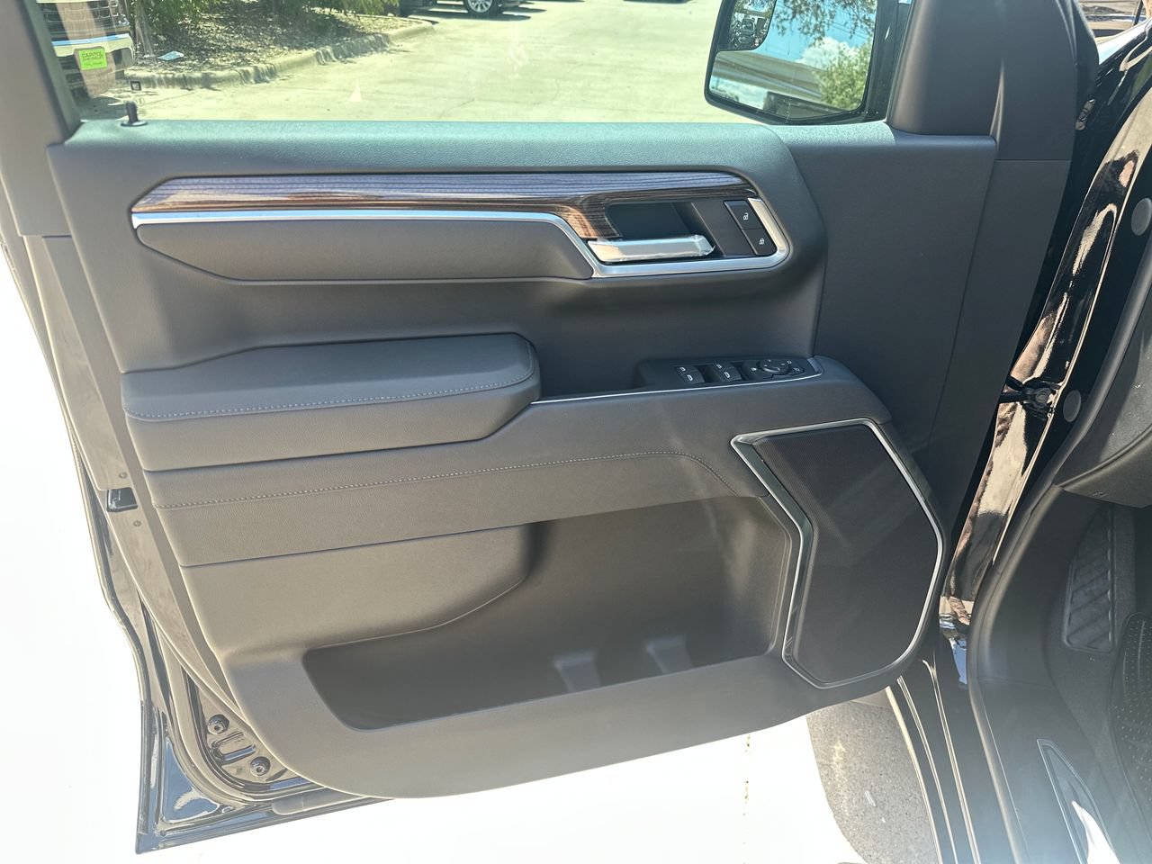 2026 Chevrolet Silverado 1500 LT Truck, photo 10