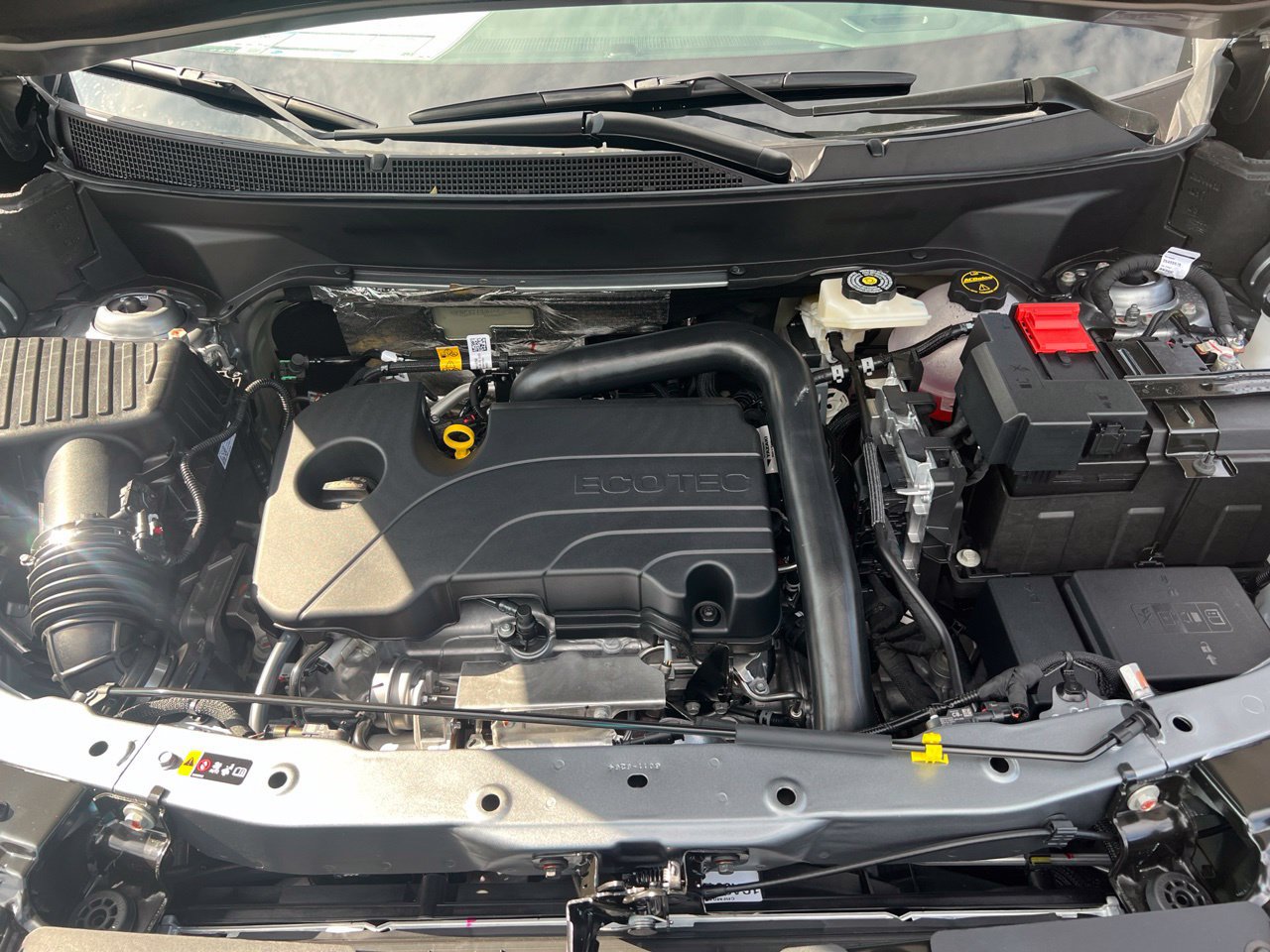 2027 Chevrolet Equinox LT - Photo 25