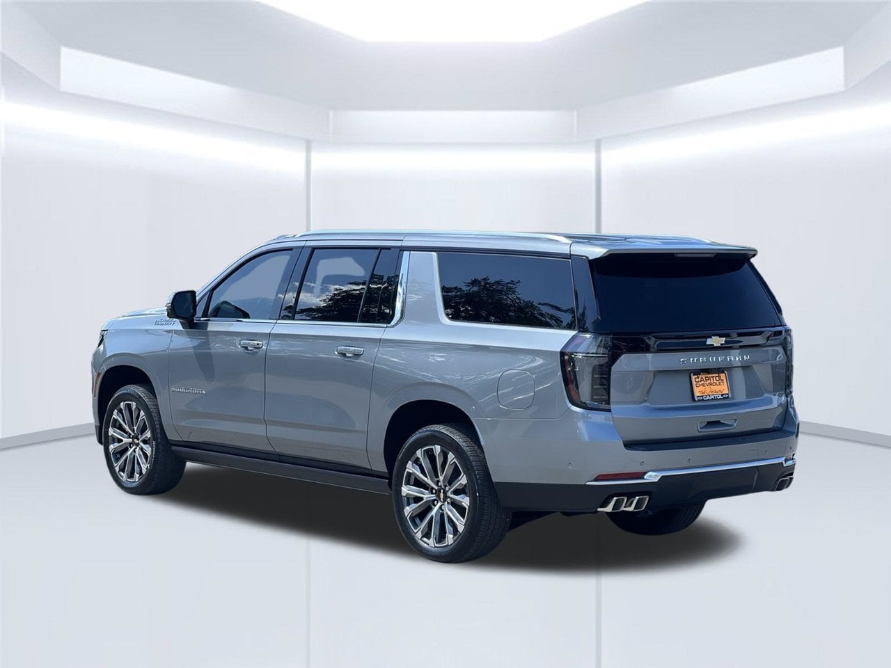 2026 Chevrolet Suburban High Country SUV, photo 4