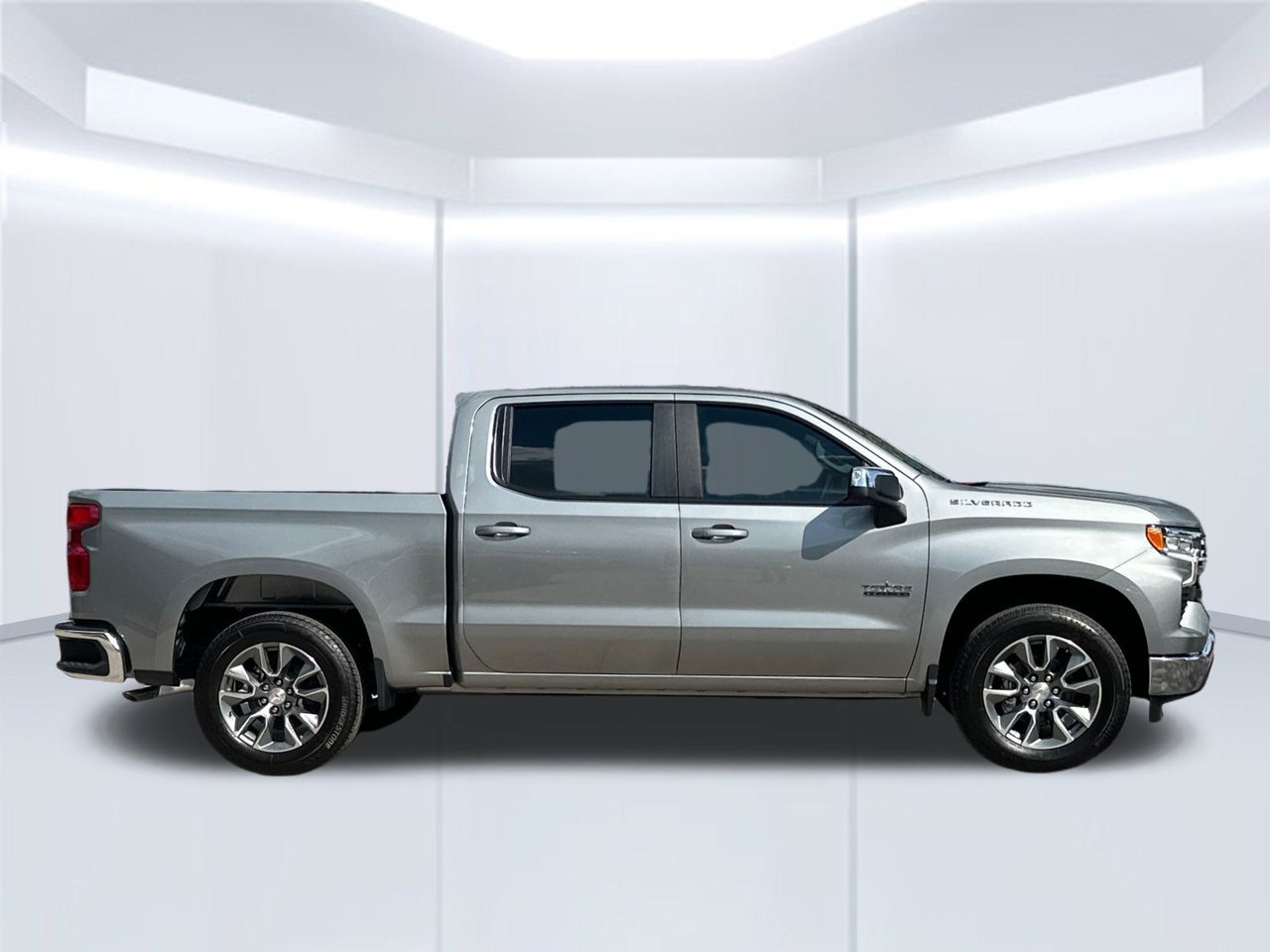 2026 Chevrolet Silverado 1500 LT - Photo 7