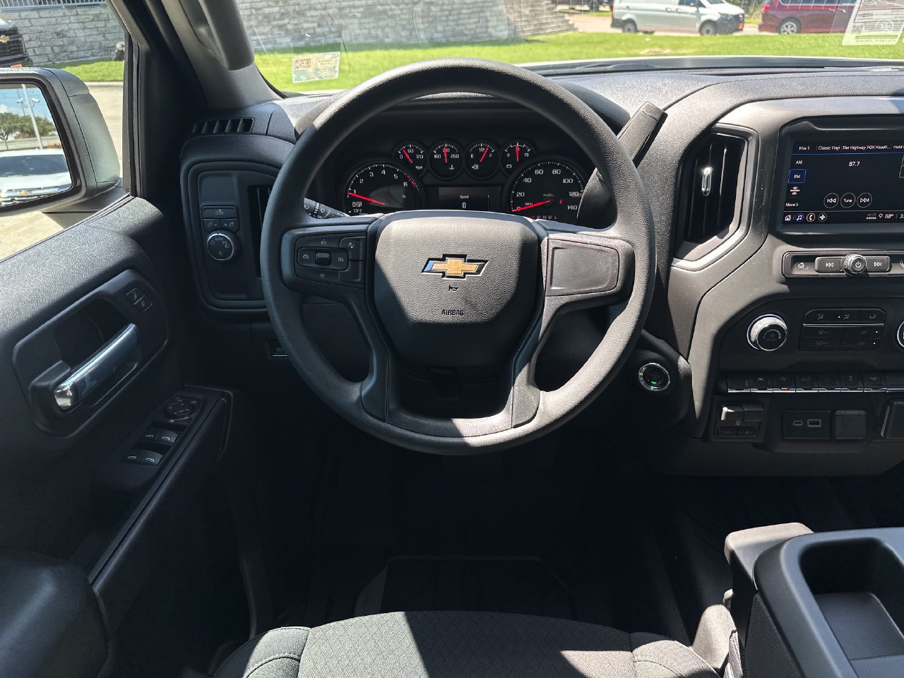 2026 Chevrolet Silverado 1500 Custom - Photo 14