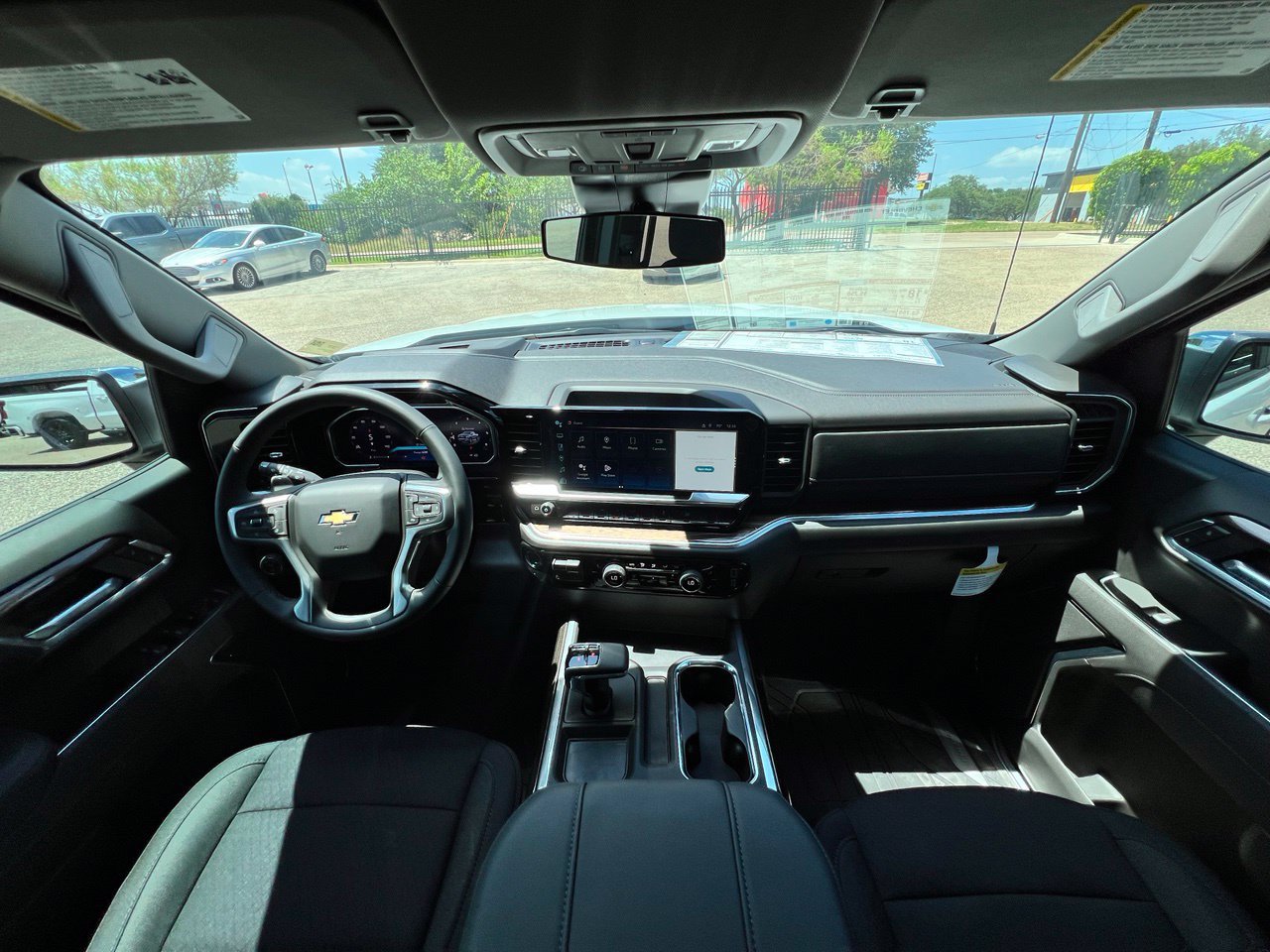2026 Chevrolet Silverado 1500 LT - Photo 13