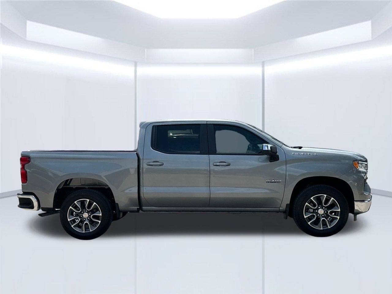 2026 Chevrolet Silverado 1500 LT - Photo 7