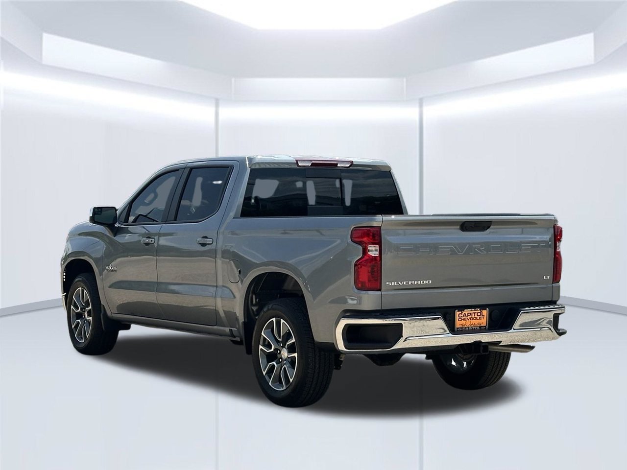 2026 Chevrolet Silverado 1500 LT - Photo 6