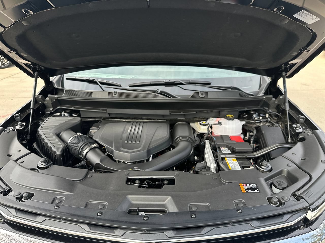 2027 Chevrolet Traverse LT SUV, photo 27