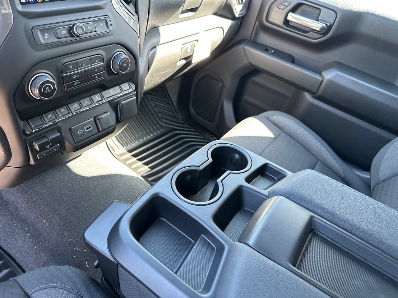 2026 Chevrolet Silverado 1500 Custom Trail Boss Truck, photo 20