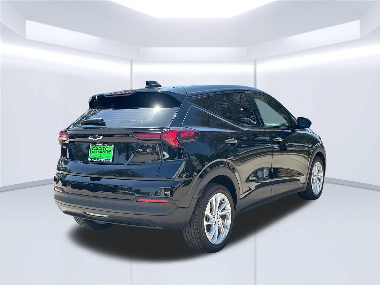 2027 Chevrolet Bolt LT - Photo 6