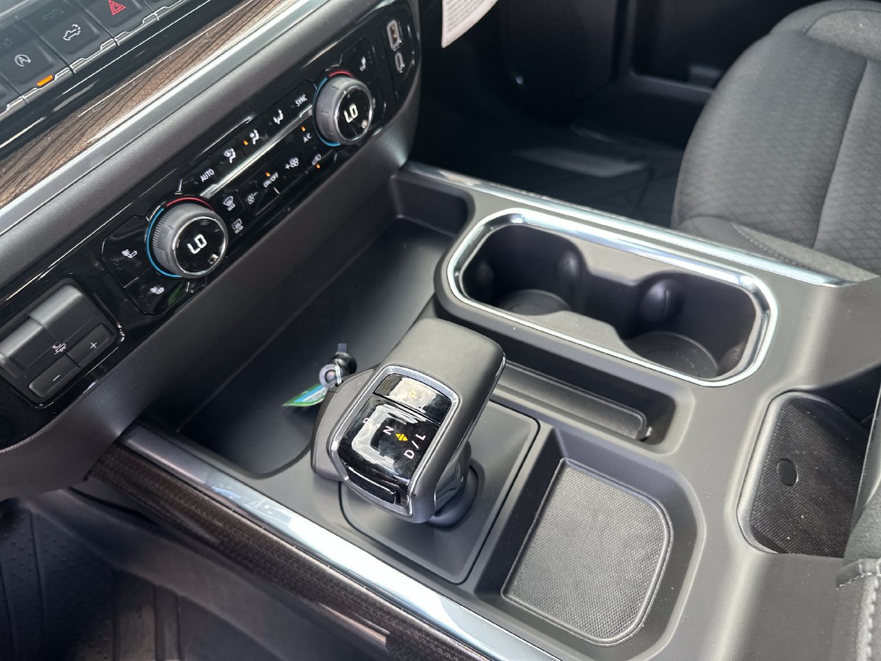 2026 Chevrolet Silverado 1500 LT - Photo 24