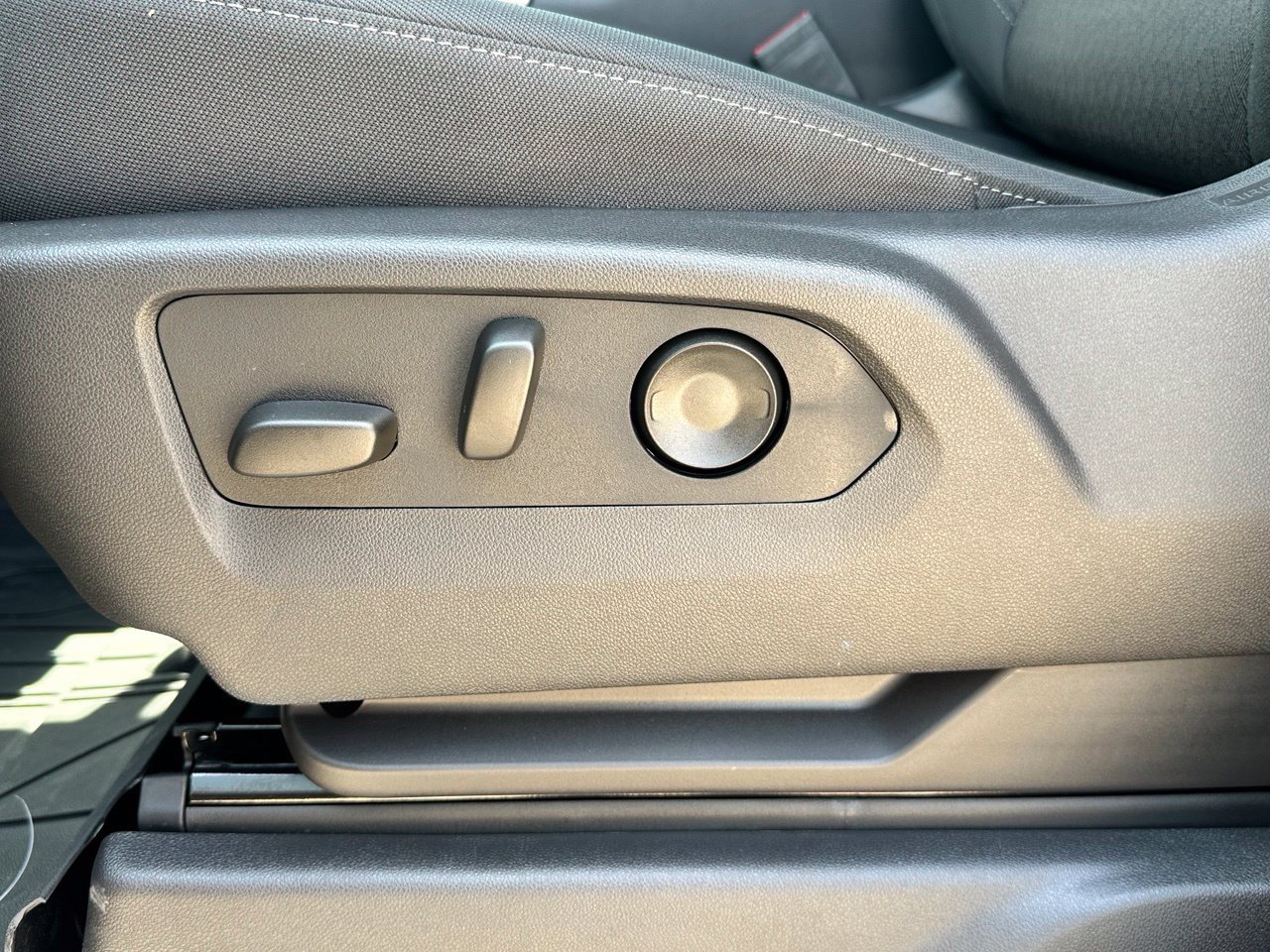 2026 Chevrolet Silverado 1500 LT - Photo 26