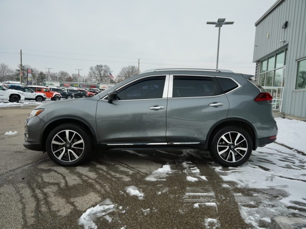 Used 2018 Nissan Rogue SL SUV