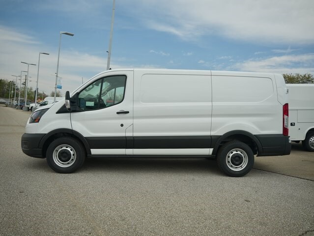 2025 Ford Transit photo 3