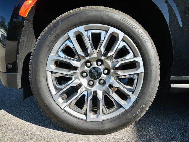 2023 GMC Yukon XL Denali Ultimate - Photo 31