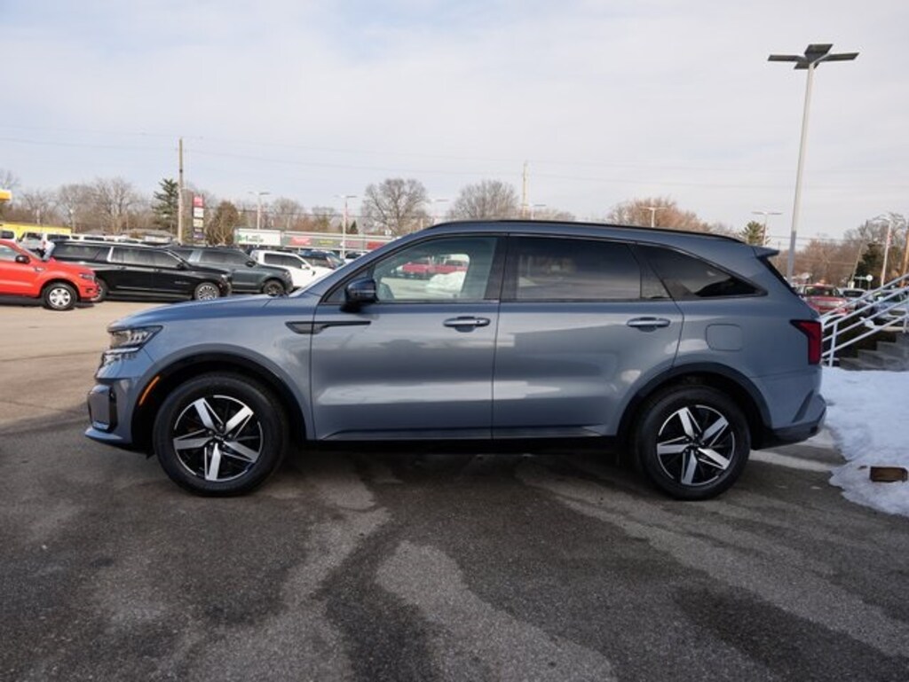 Used 2022 Kia Sorento S SUV