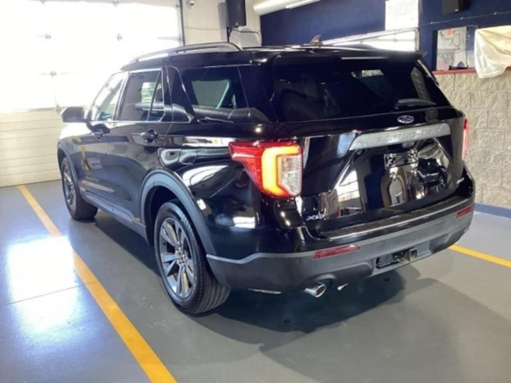 Used 2023 Ford Explorer XLT SUV