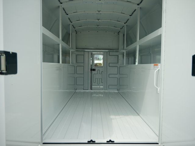 2025 Ford E-Series Cutaway Base - Photo 6