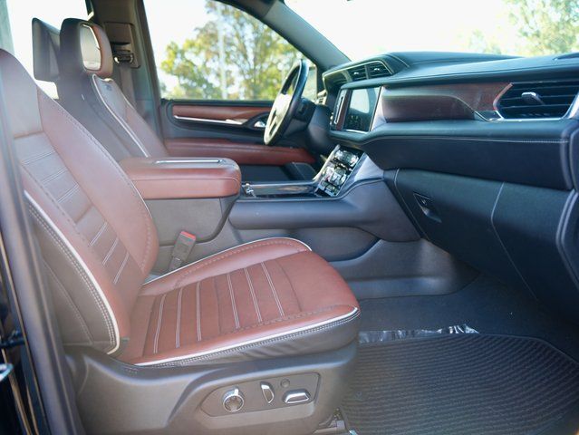 2023 GMC Yukon XL Denali Ultimate - Photo 8