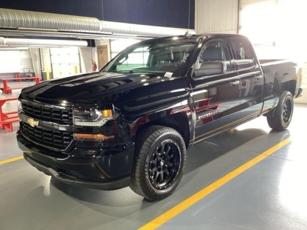 Used 2018 Chevrolet Silverado 1500 Custom Truck