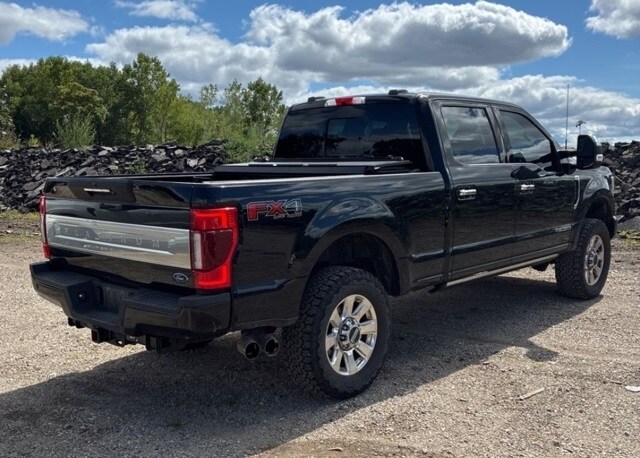 2022 Ford F-250 photo 2
