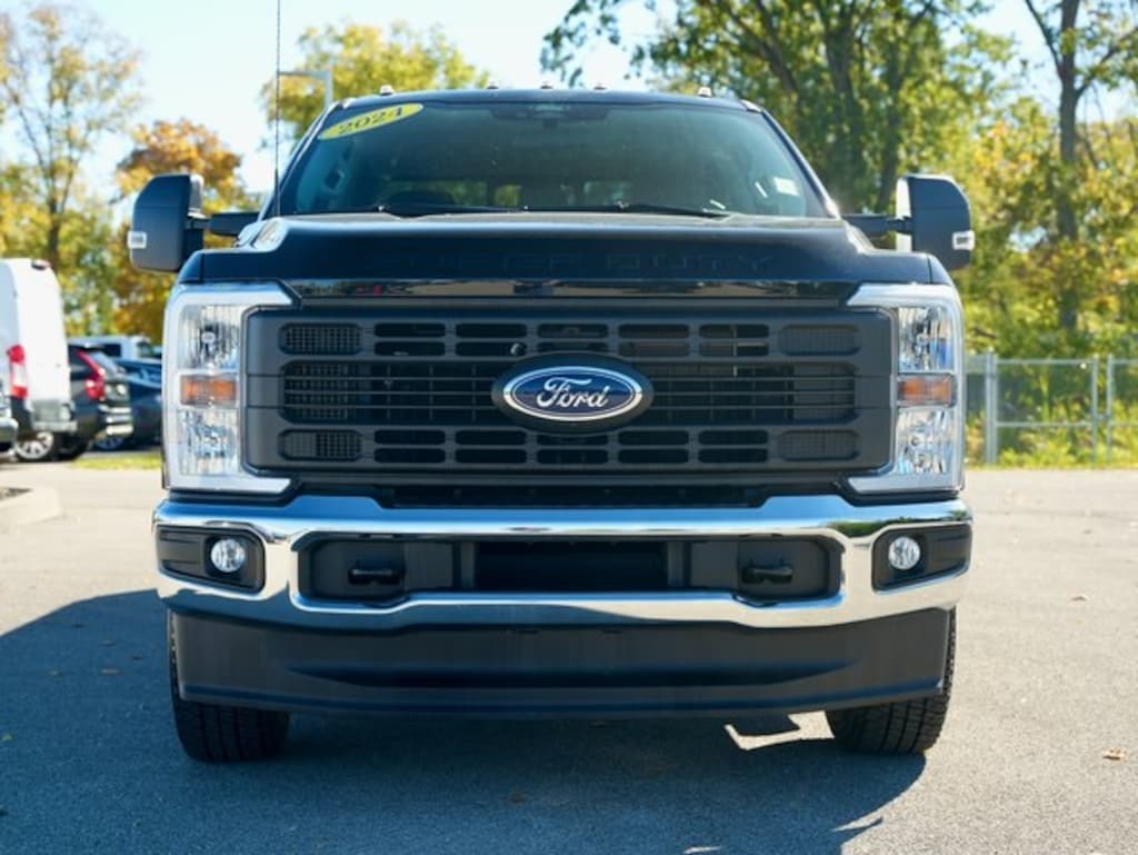 Used 2024 Ford F-250SD XL Truck