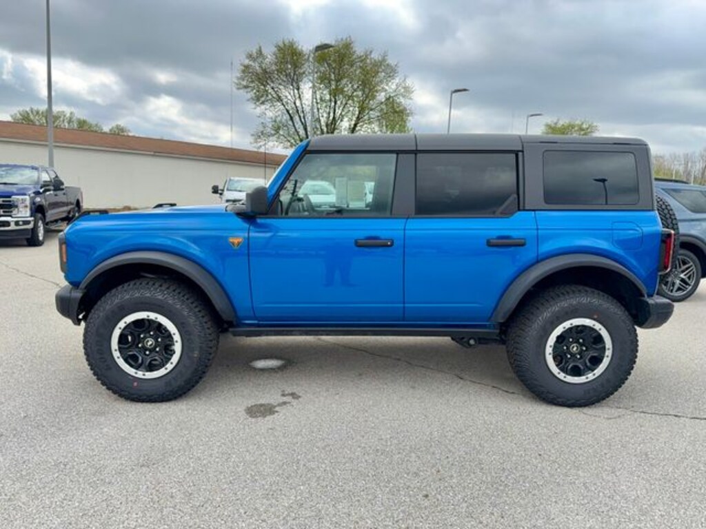 New 2026 Ford Bronco Badlands SUV