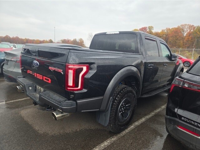 2018 Ford F-150 Raptor photo 3